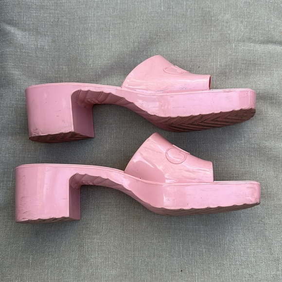 Gucci pink rubber slides size 8.5 - Picture 4 of 10